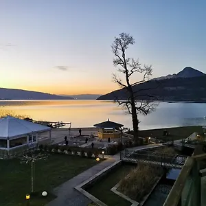 Annecy Privee, Duplex Baie Des Voiles Duingt