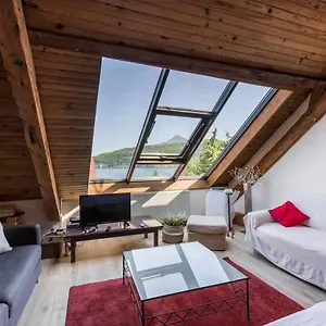 Duplex Au Bord Du Duingt